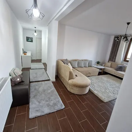 White Place Tei Apartment