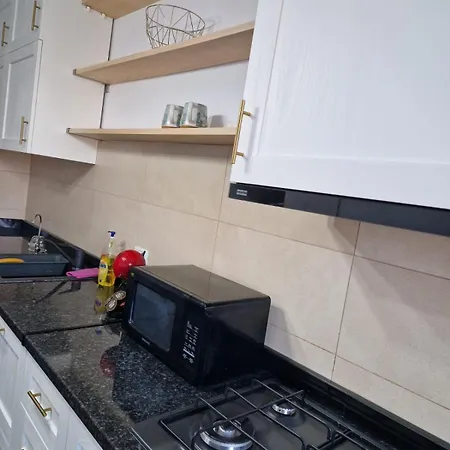 White Place Tei Apartment *